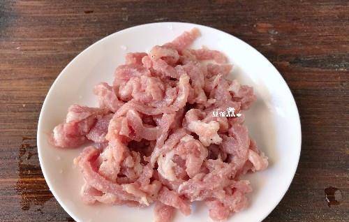 香菜|三月气候多变,做早餐别再牛奶豆浆,熬个粥,老人孩子都很爱吃