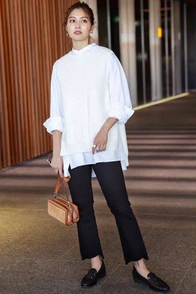 设计 秋天外套里面穿什么?这4种经典内搭让你一直美下去！