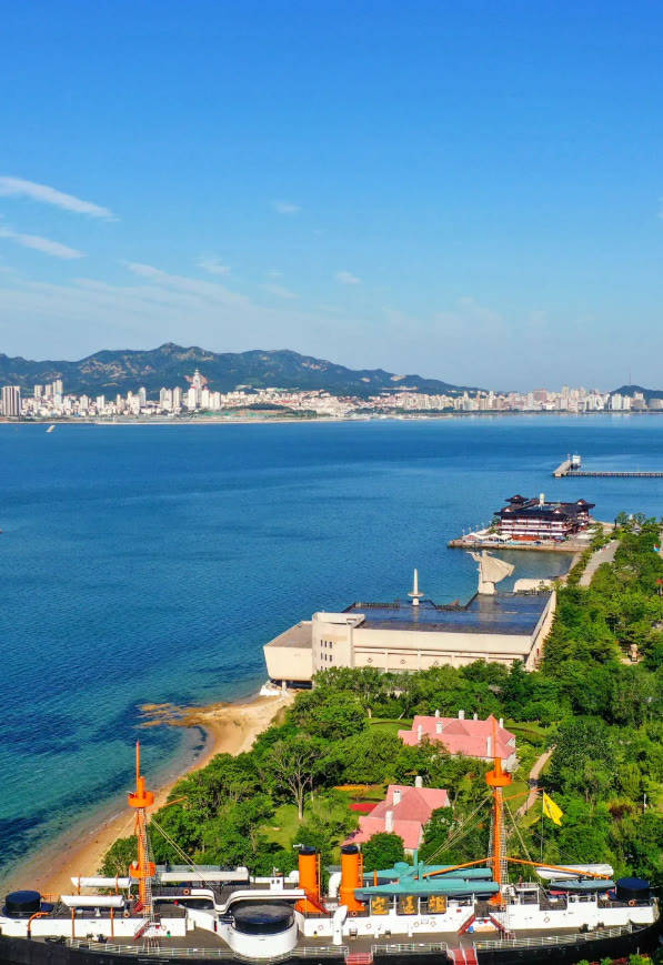 色调 伊比萨蓝！与你赴一场蓝宝石的浪漫穿搭