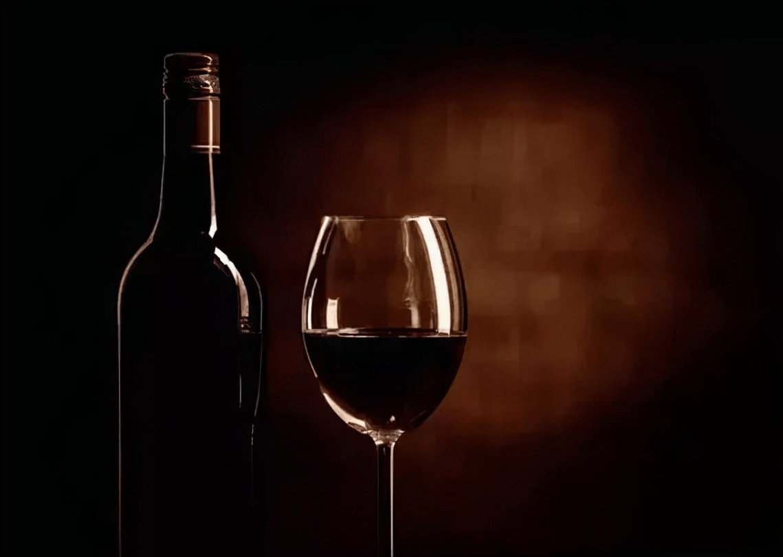 分子|红酒知识 | 葡萄酒里的花香怎么来的?