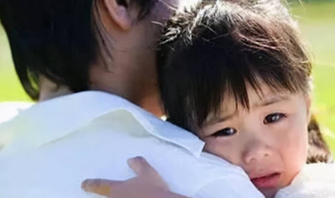 因为|“新型冷暴力”在幼儿园悄悄蔓延，孩子内心委屈，家长却一无所知