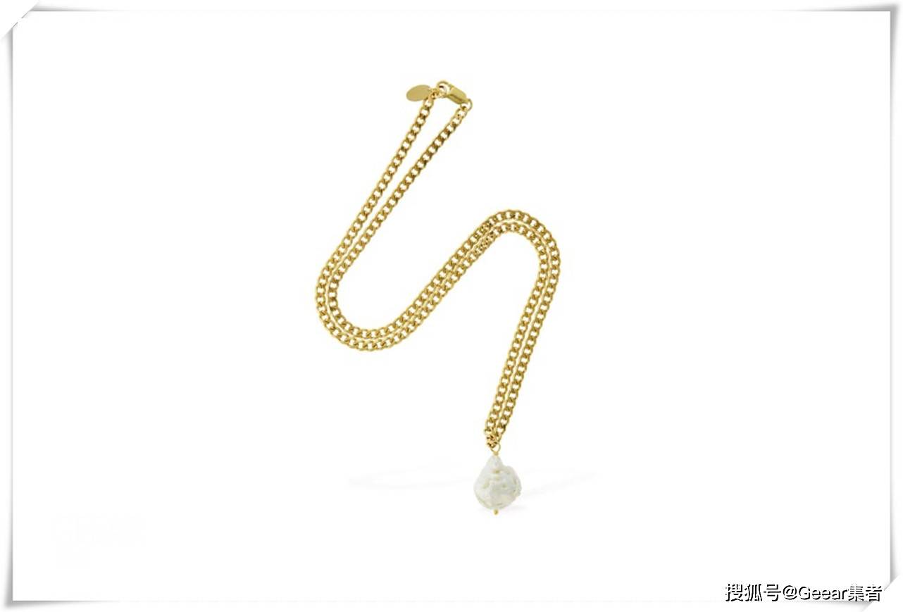 孝渊 韩星们也不约而同戴上这款项链：秋冬不能错过的珍珠首饰！