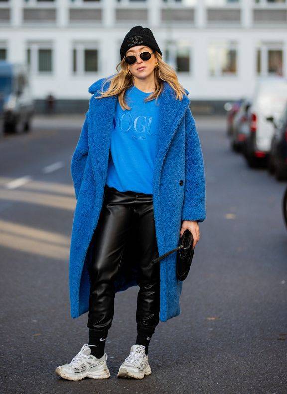 洋气时尚针织外套 b89bba8ed9184ab29c8d1a492b2ddea8.jpeg