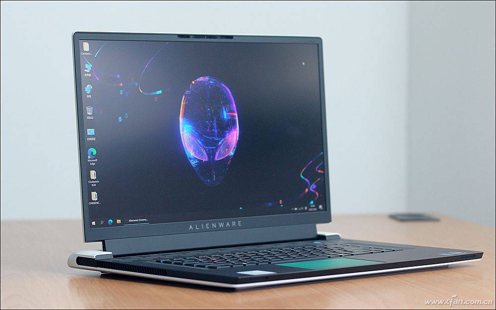 ALIENWARE x17深度评测：谁说轻薄、性能难以两全？_游戏
