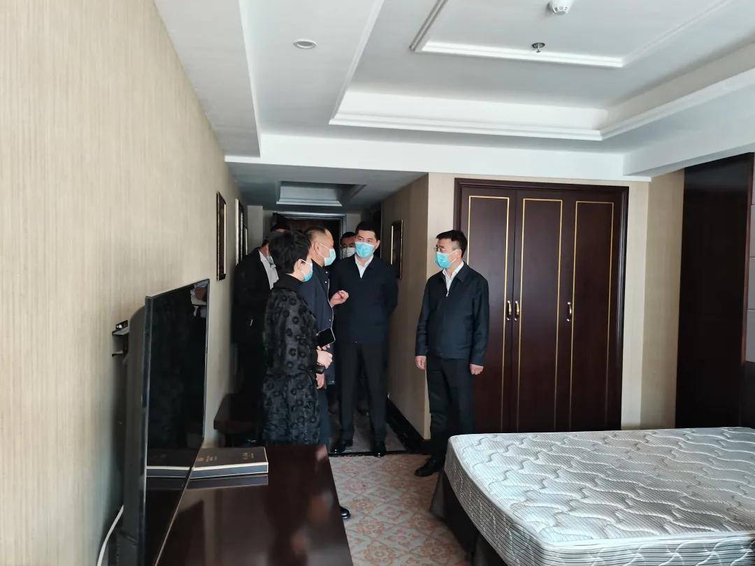 双城区委副书记,区长候选人赫彦明调研指导疫情防控工作