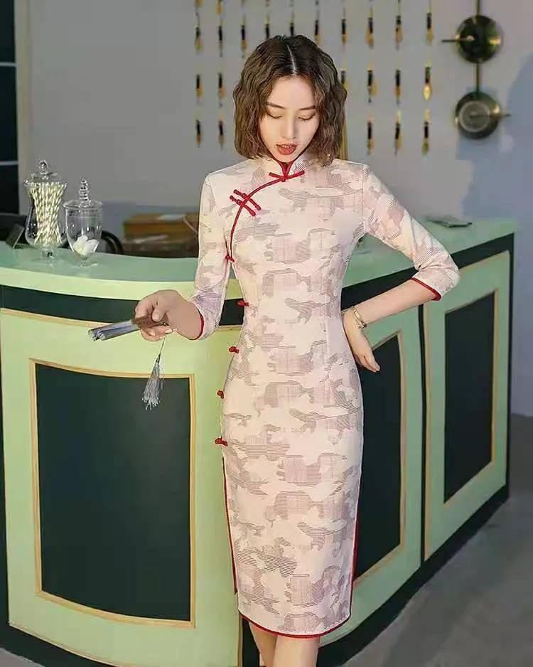 评论 在这个长长的假期仙仙的旗袍，穿上能美爆一条街，不信你来看！