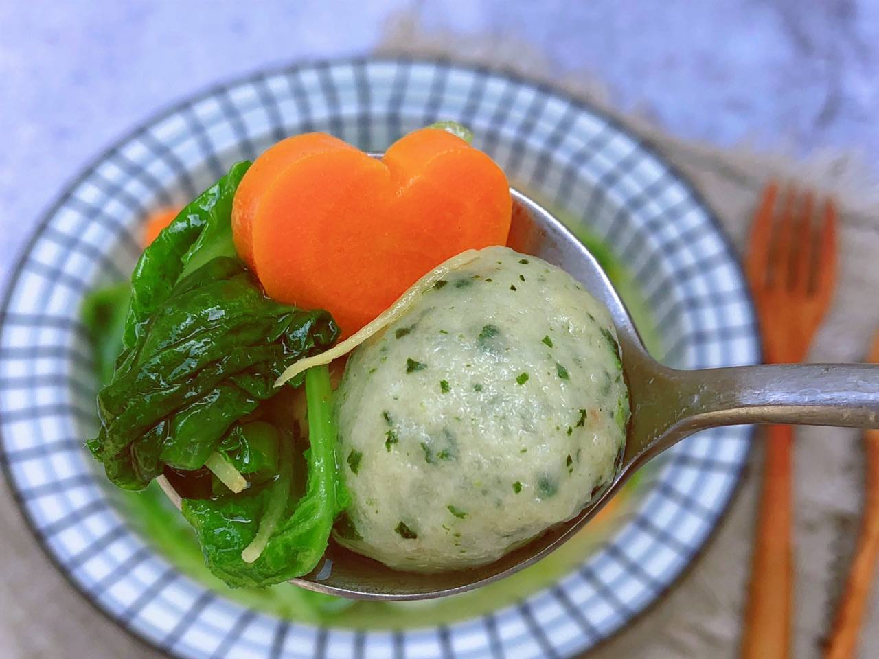 原创家常青菜鱼丸汤鲜美q弹没有添加更健康滋补身体好选择