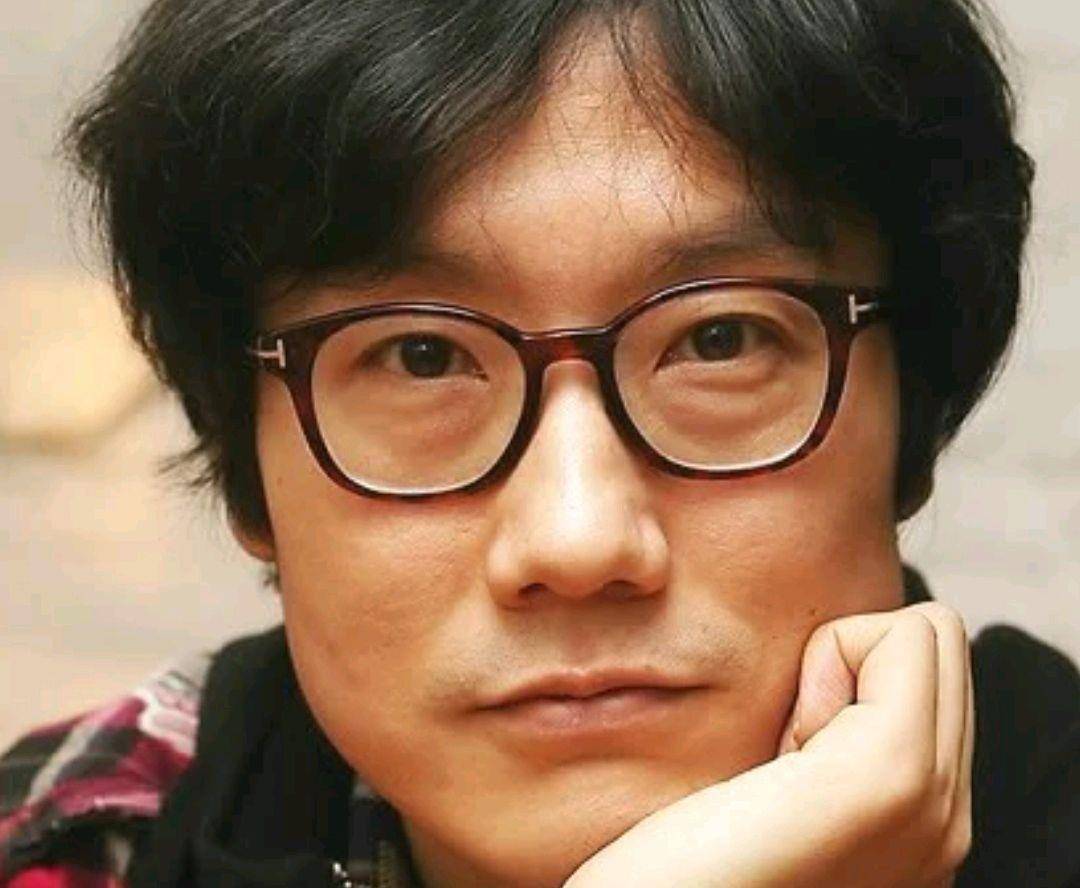 木头人|韩国影视界真敢拍，游戏也能玩出大屠杀，第一集就有两大影帝飙戏