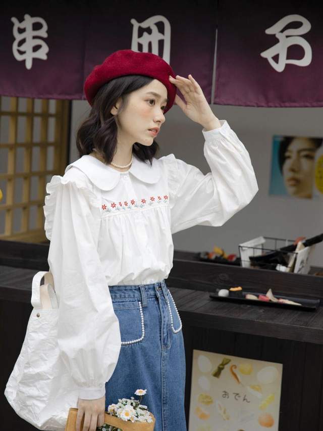 长度 换季到底怎么穿？卡其色风衣+牛仔裙，日系又复古，美翻整个秋天