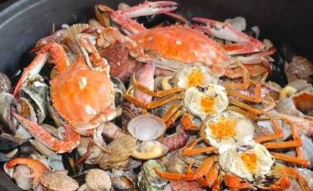 内脏|4种“高嘌呤”食物尽量少吃,可能会伤肾,增加尿毒症发生几率