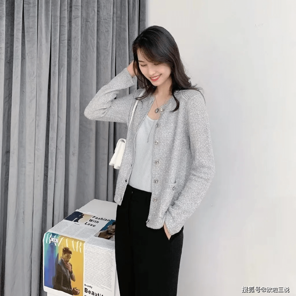下装 女生秋日“叠穿”有层次，优雅知性