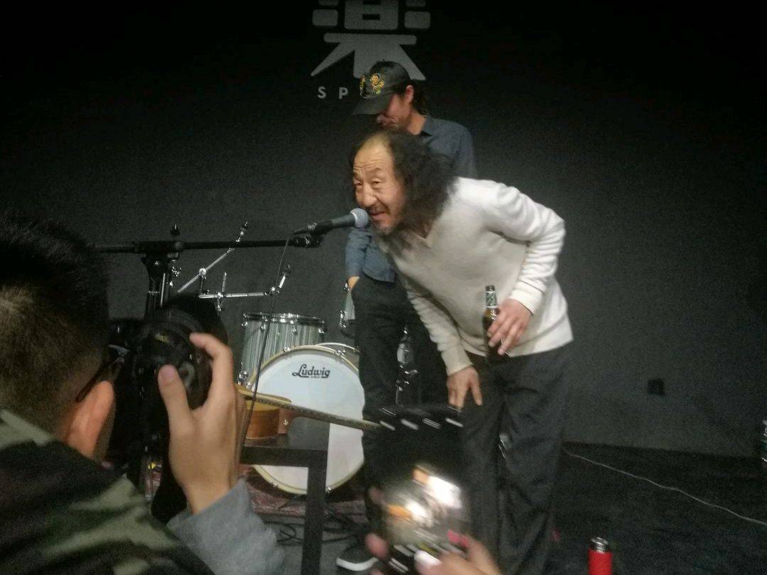 赵已然他是堕落的废人还是不屈的斗士