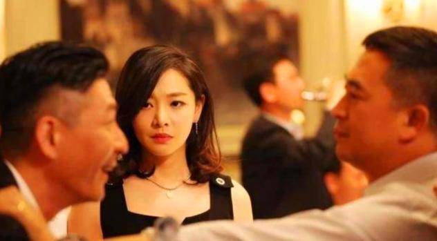 演技|她是张嘉译“御用媳妇”，多次合作仍没捧红，如今被张国立带火