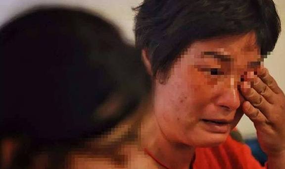 未来|儿子带女朋友回家，女方看到未来婆婆大着肚子，顿时变了脸