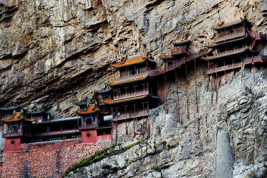 大同有座悬空寺,为何能矗立1500年不倒?专家:古人智慧的结晶_建筑