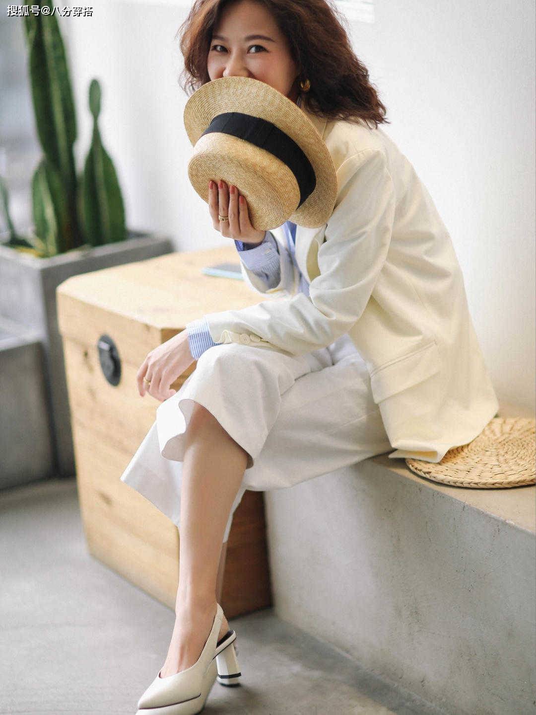 时尚 秋天建议选择这几款裤子，时尚和保暖并存，日常实用又百搭