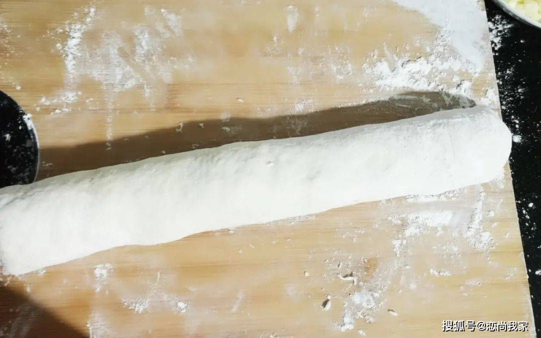 关键|早餐给孩子做荷叶包,给肉包子都不换,关键是夹的馅料满口留香!