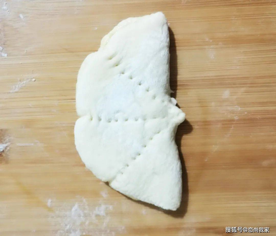 关键|早餐给孩子做荷叶包,给肉包子都不换,关键是夹的馅料满口留香!