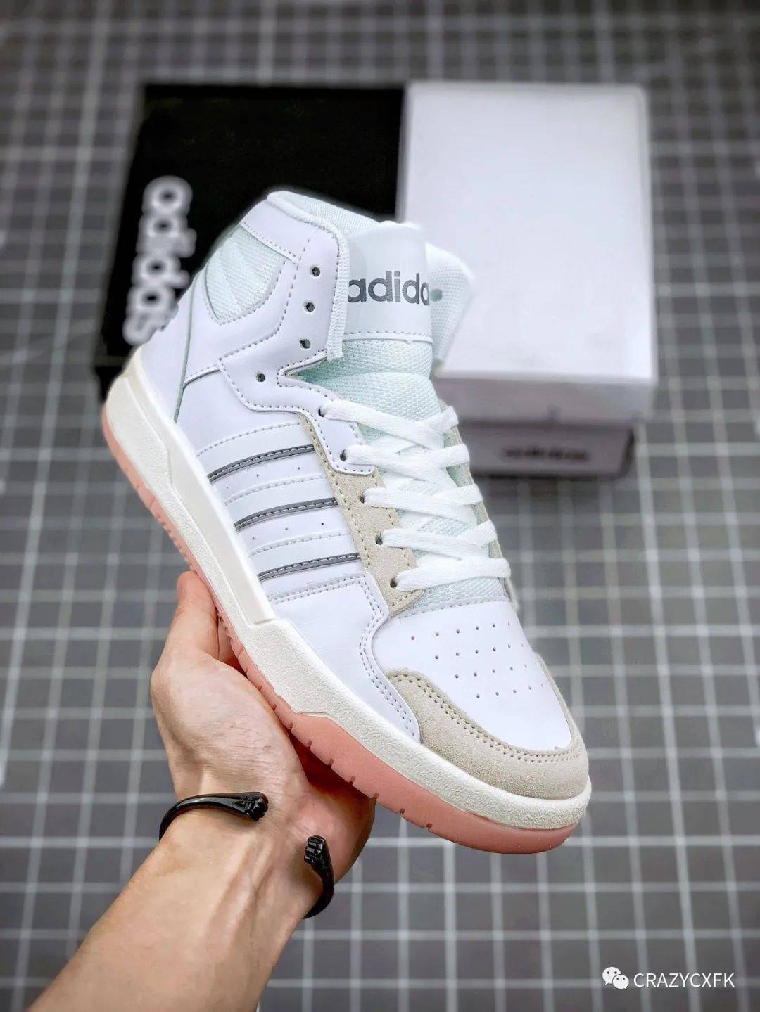 鞋舌 阿迪达斯 Adidas ENTRAP MID 中帮篮球鞋