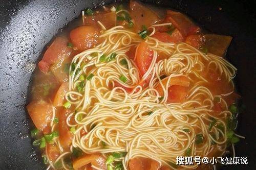 大米饭的热量100g 09b01f7a280f4b7d90020f49ca41aad0.jpeg