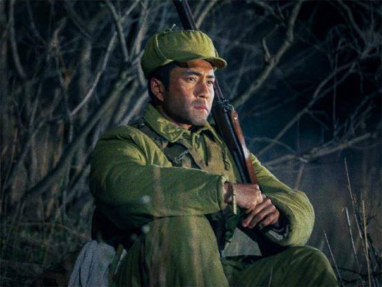 志愿军|《长津湖》里的志愿军有多苦？女孩看完电影尝冻土豆，硬到飙泪