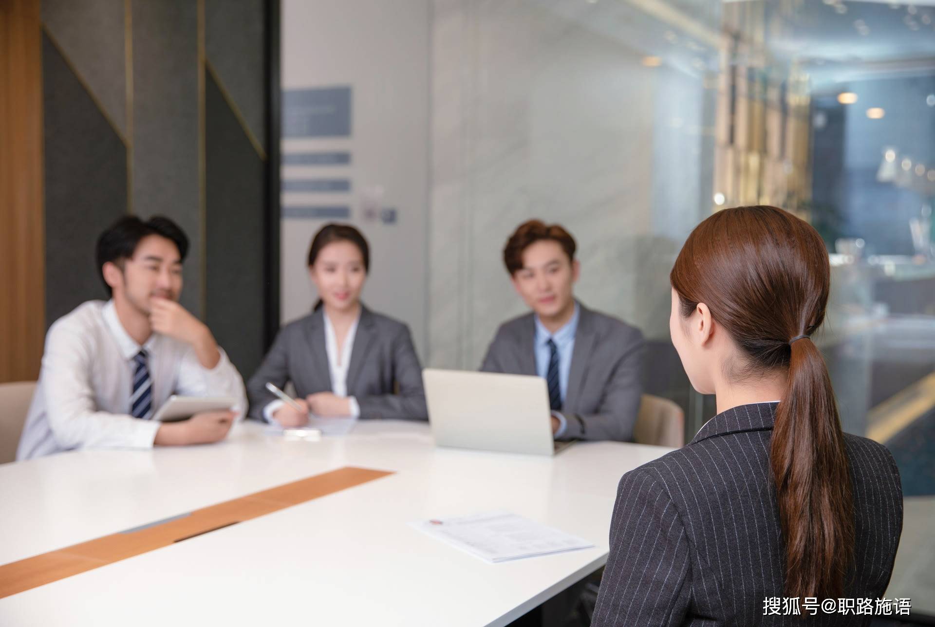 应聘工作面试官问你期望的薪酬是多少时不能只说随便