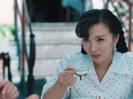 爷青回,"万人迷"陈好复出演戏了,是谁的dna在动!_轻喜剧