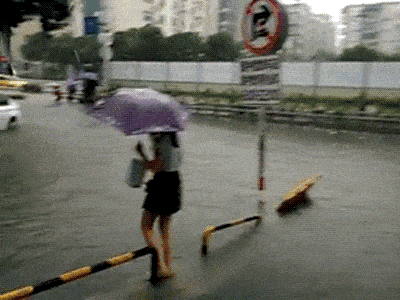 搞笑GIF：新娘已急不可耐，隊伍怎麼才來啊！ 搞笑整蠱 第6张