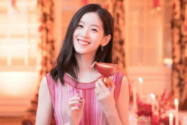 怎么样才可以成为富婆 230732422c5e49228a3528640b85e290.png