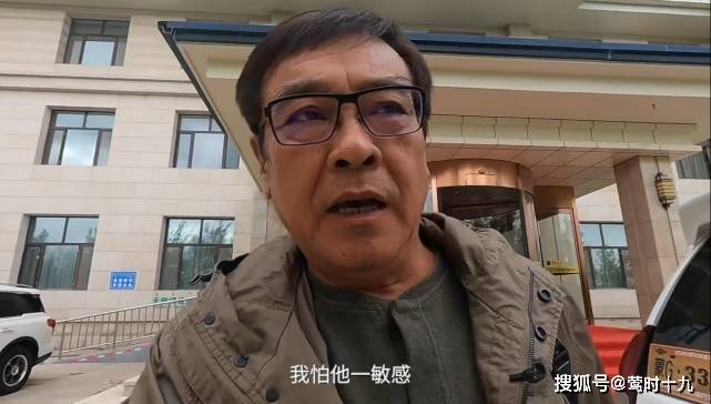 尔导|黑马王子丁程鑫骑马训练vlog,对马毛过敏也要继续坚持,和导演互动很有父子感