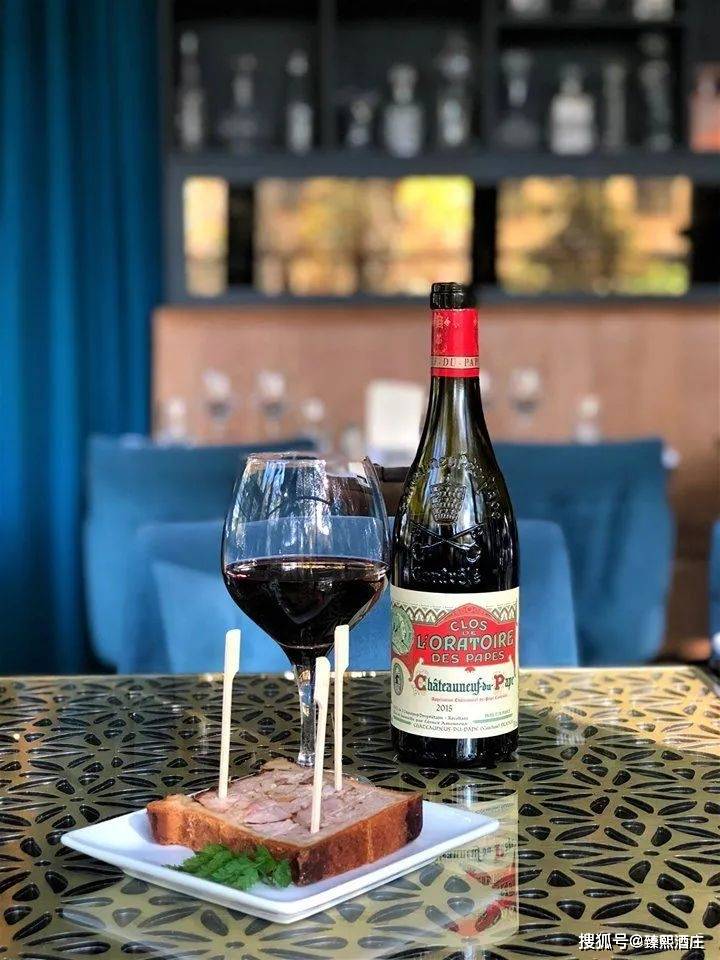 Pape|法国教皇新堡红酒,到底为啥这么贵?不看不知道~