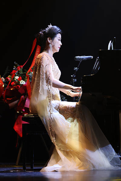 观众|我爱你中国 海之花·潘幽燕音乐会 获得圆满成功