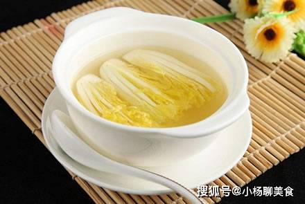 做法|白菜的正確吃法，鮮香濃郁，做法簡單，男女老少都愛吃，真過癮