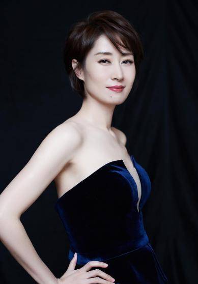 片约|《伪装者》中的女艺人现状:有人无戏可拍,有人大红大紫片约不断