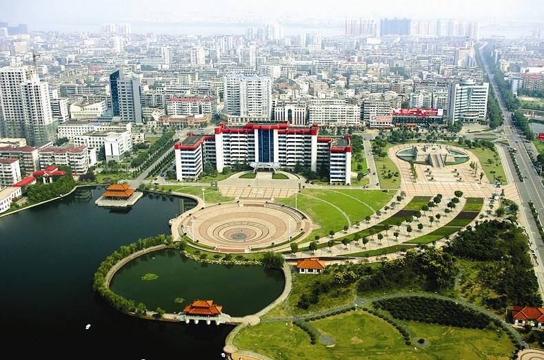 近年来,随着鄂州市经济社会的快速发展和"武鄂同城,城乡融合"深入推进