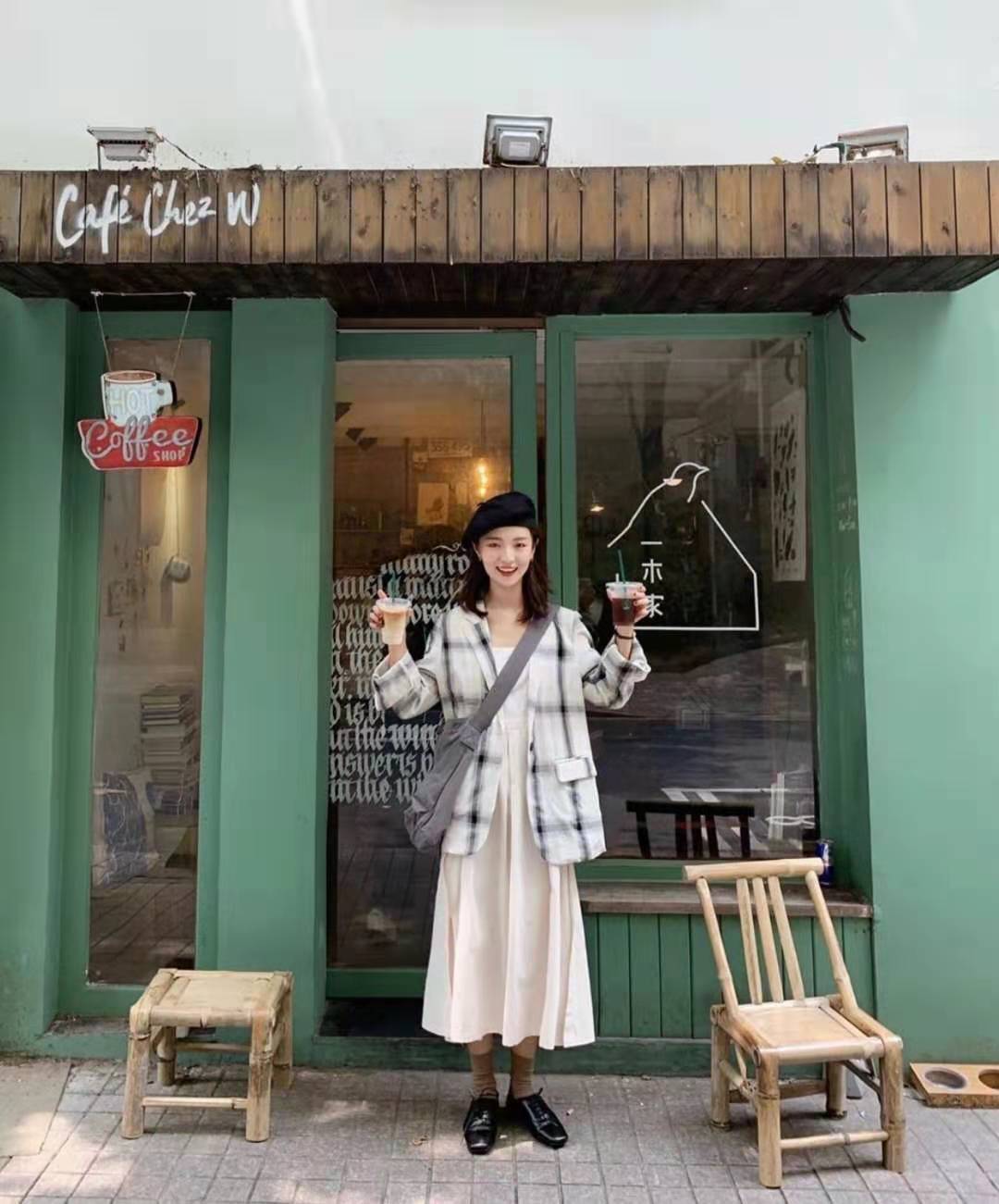 好身材 秋季裙装怎么穿才时髦又好看？试试这三种搭配方式，轻松美成焦点