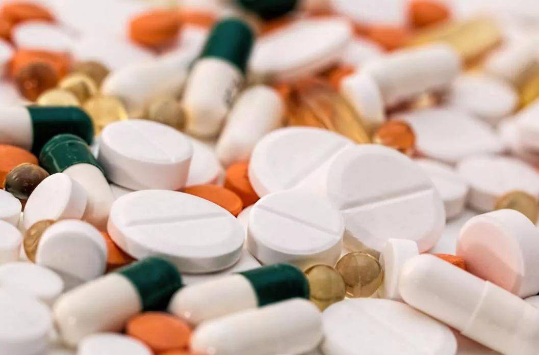 4e6c67efd6d24c1eb929519e4e83569b.jpeg