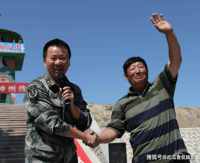 原创他是国家一级演员，一个被相声耽误的实力派歌手，上春晚都不红