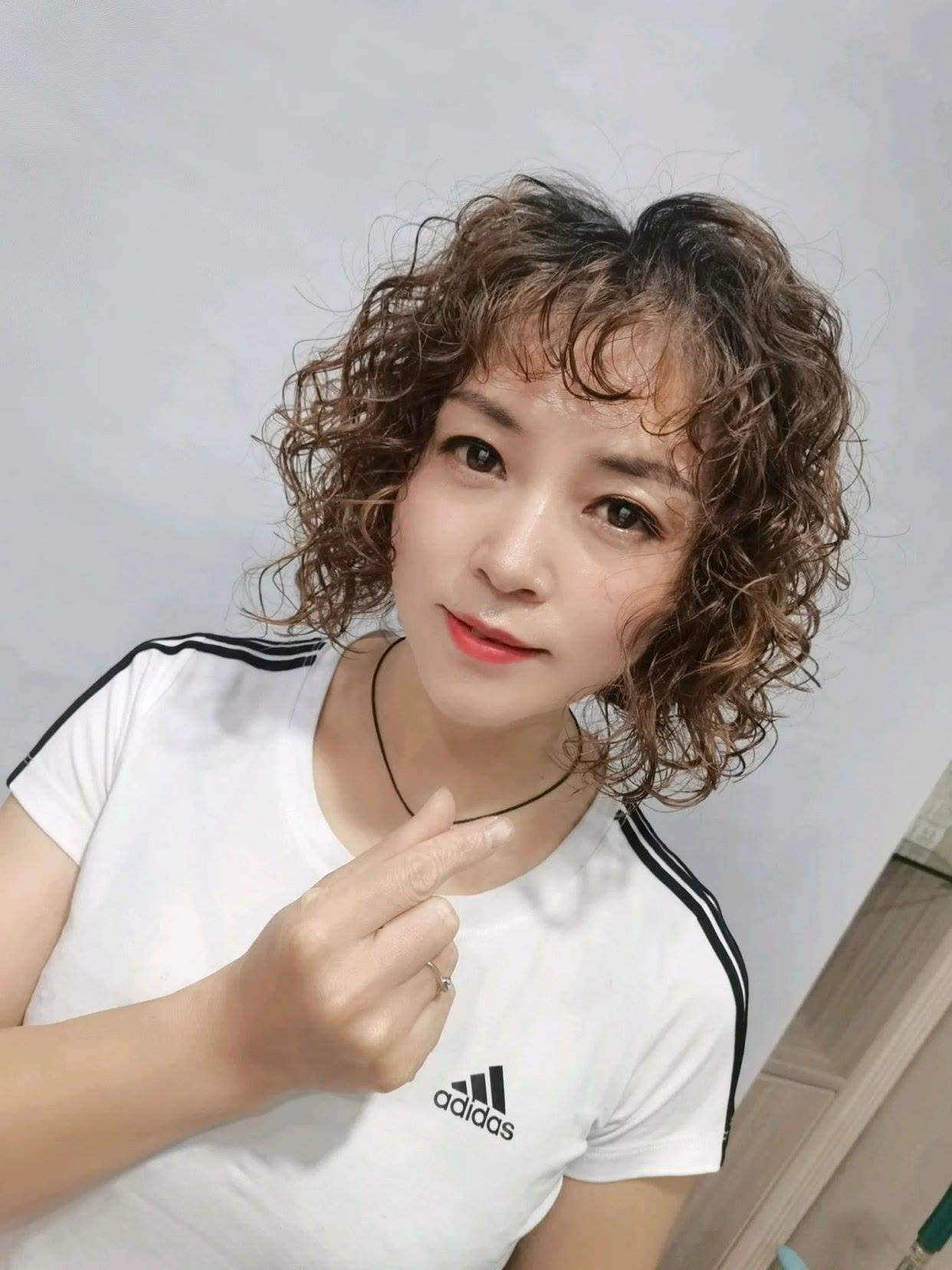 发型短发真不愧是减龄利器，38也能变18，这15款很值得尝试