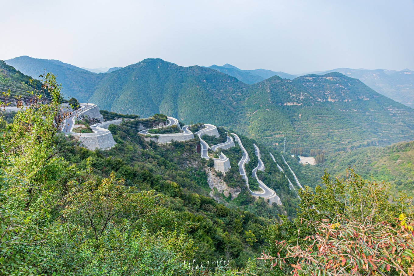 潍坊的"鲁中川藏线",最美火爆的齐鲁天路,自驾游赏秋好时节
