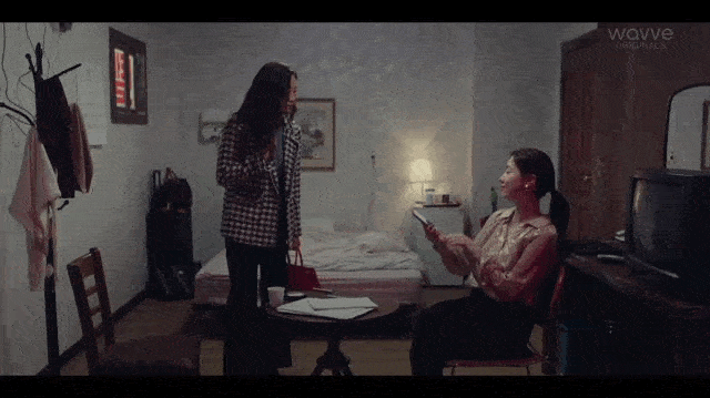 什么|女作家拖欠五个月电费，却莫名当了小三？这剧情越看越上头！