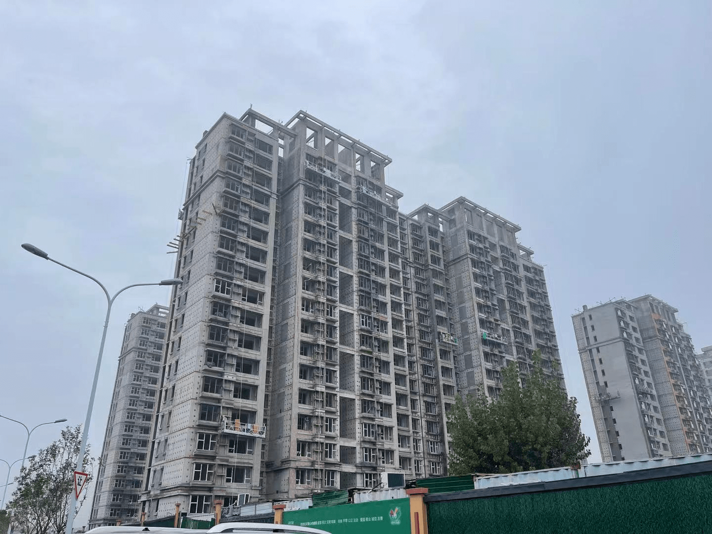 原创济南西部新房之二王府庄片区四足鼎立地铁上盖房你见过吗