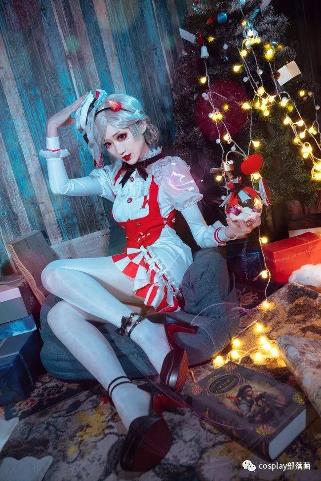 cos:欢迎来到lady k的圣诞狂欢夜