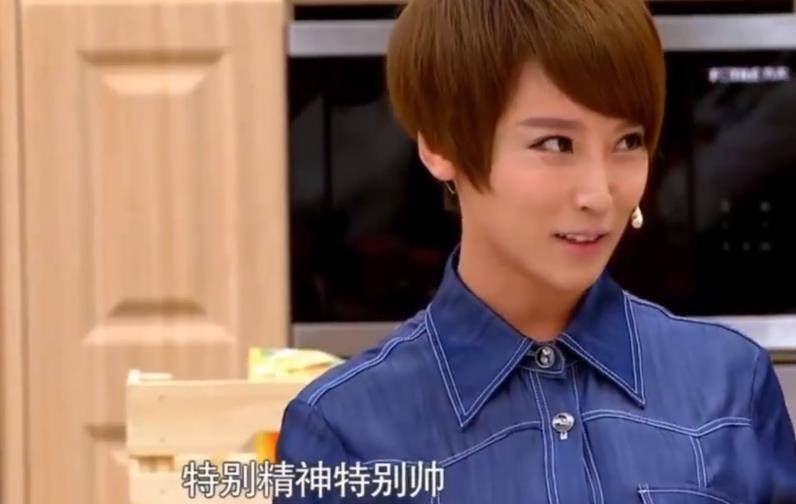 吴京|幼稚鬼吴京上线！得知谢楠要拍吻戏，特意提前跑到剧组跟妻子索吻