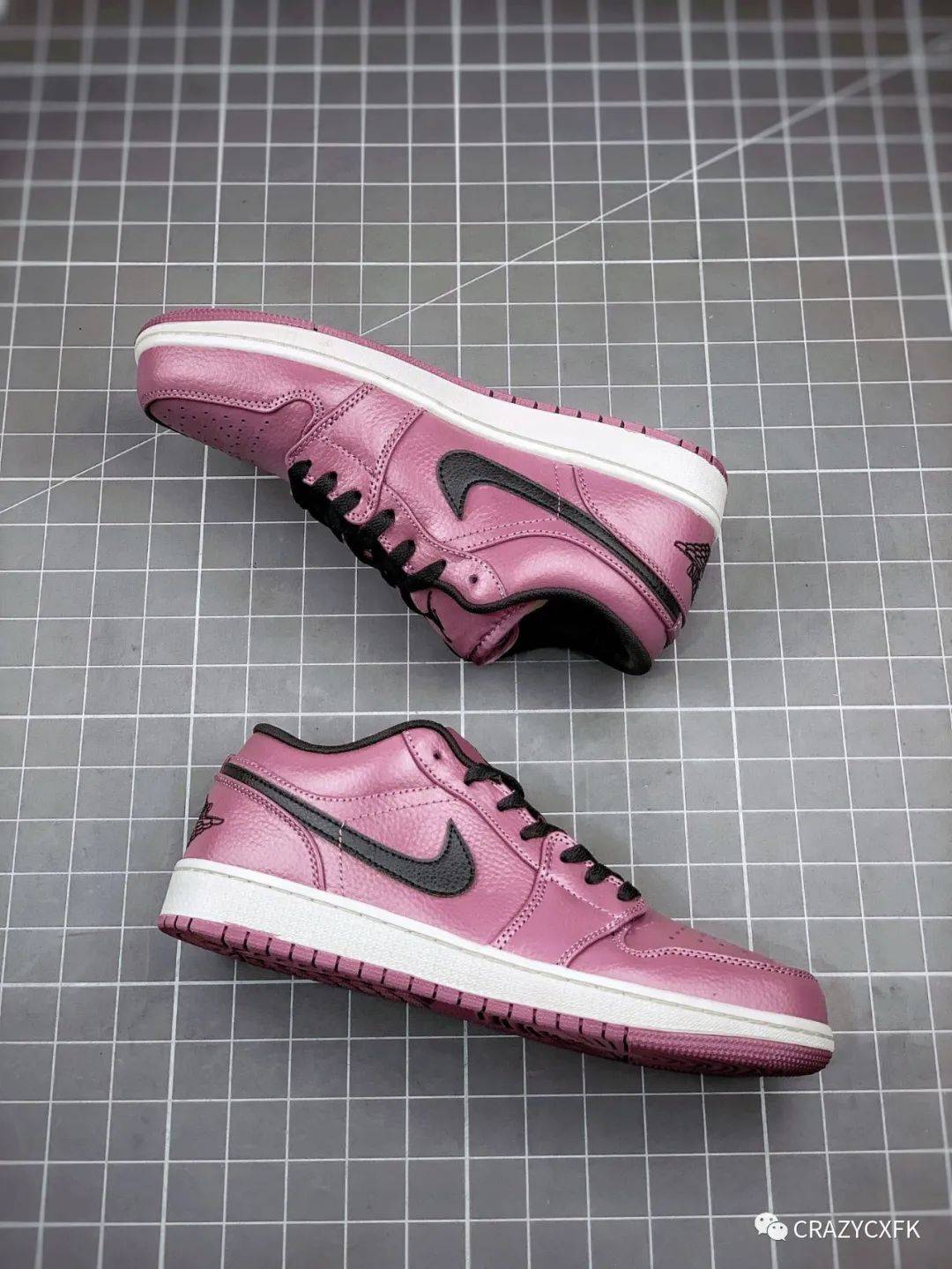 Low 乔丹 Air Jordan 1 Low Magenta 黑紫小波尔多低帮篮球鞋