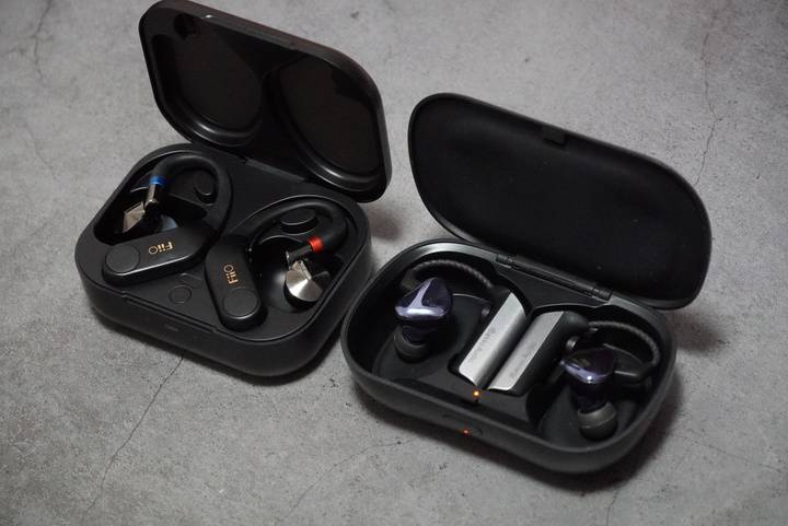 仅699元的旗舰级真无线蓝牙耳放，低价顶配的飞傲UTWS5是坑么？