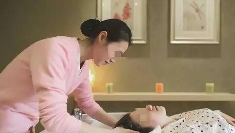 因为|产后月子期多听劝？袁咏仪坦白后悔坐月子洗头，谢娜做法值得学习