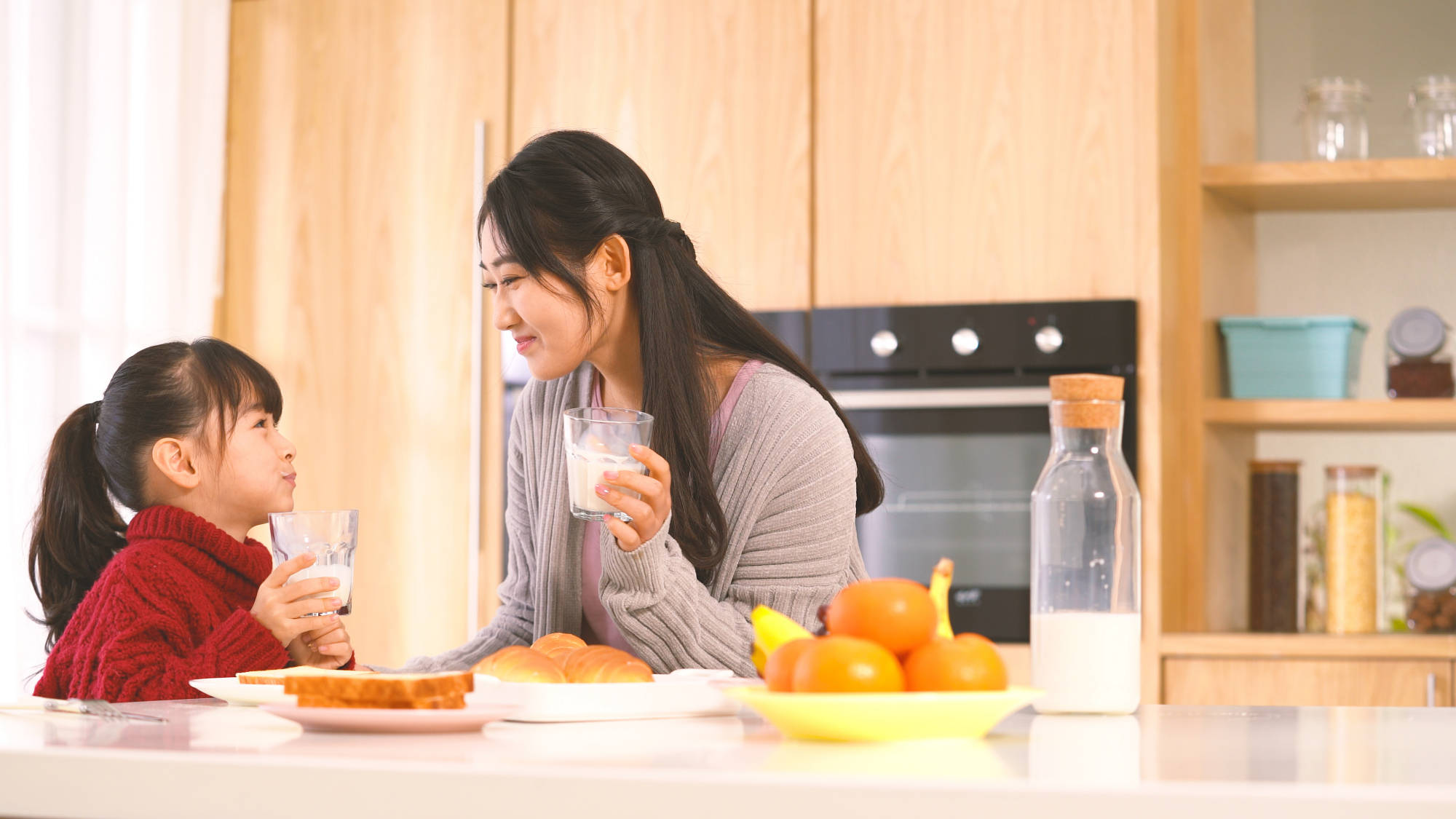 大脑|4种“糊弄式”早餐容易耽误身体和大脑发育，小学生要这样吃早餐