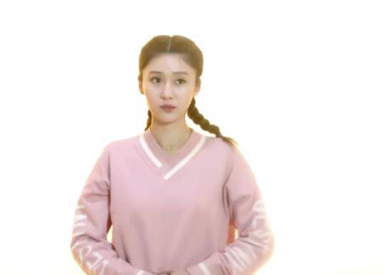 腹肌|更新10集，豆瓣好评满屏飘，笑出腹肌，龚俊新剧凭什么？