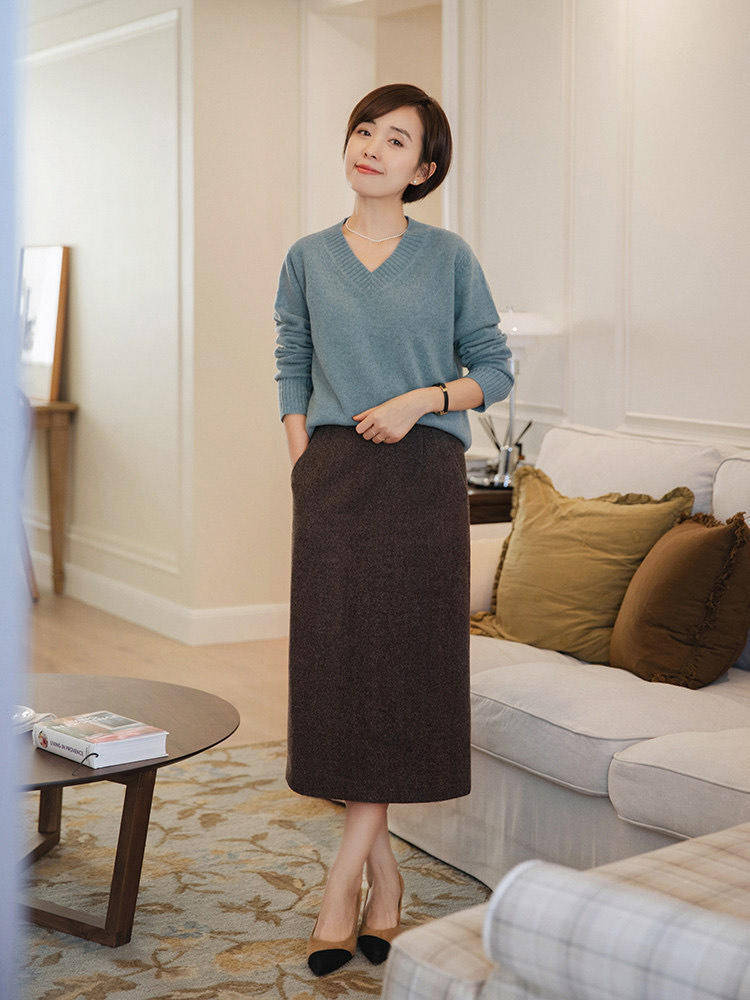 毛衣 给大家分享一些内搭搭配技巧